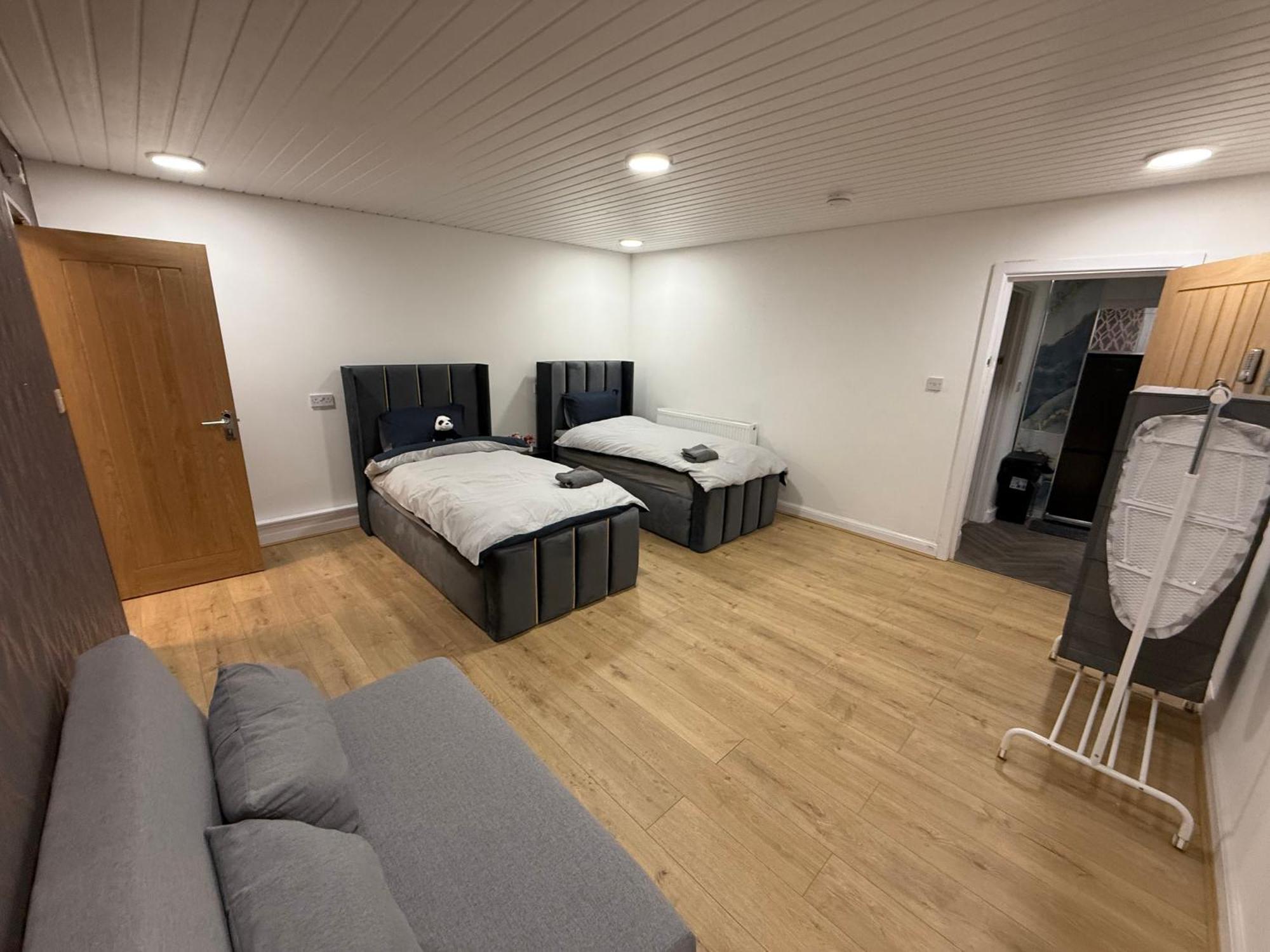 Birmingham City Centre- 9 Bed House With Free Parking Exterior photo