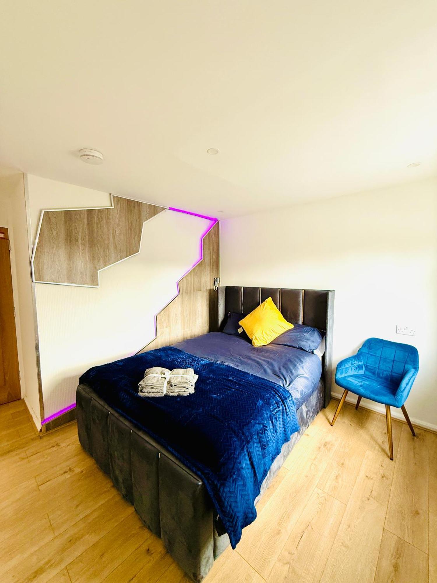 Birmingham City Centre- 9 Bed House With Free Parking Exterior photo